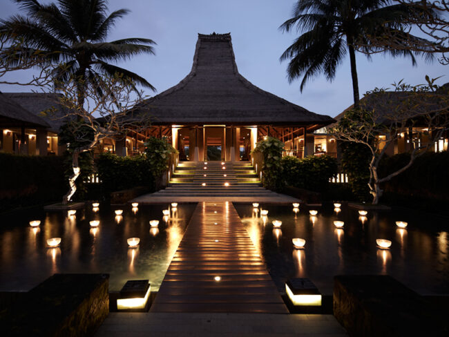 daftar-hotel-tradisional-dan-unik-di-jogja