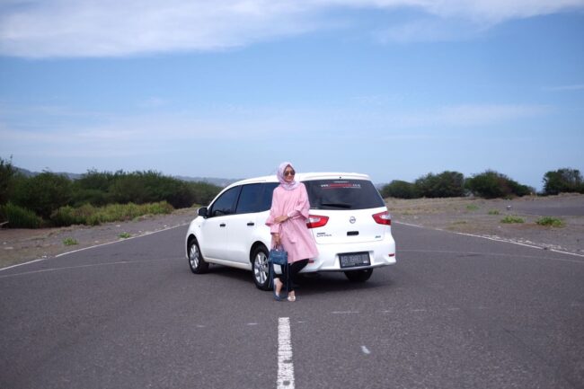 sewa mobil jogja dunia traveling