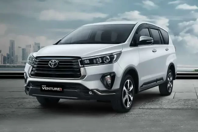 sewa innova venturer jogja